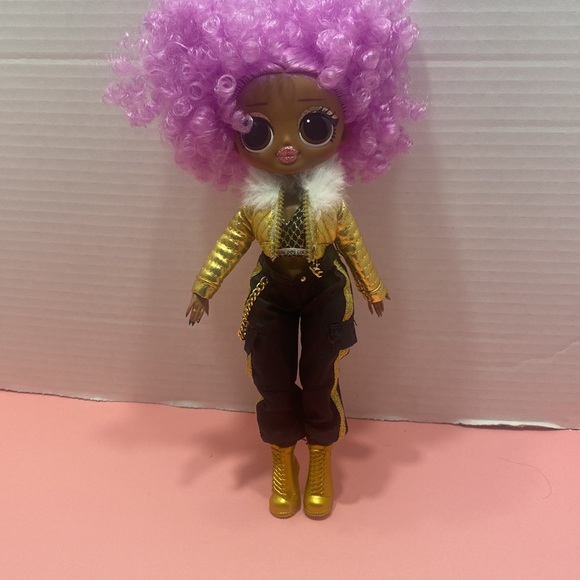 Lol Surprise OMG 24K DJ Doll - Picture 2 of 7